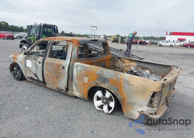 1C6RR7TT9KS510938: 43403887