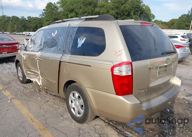 KNDMB233X86245877: 43403892