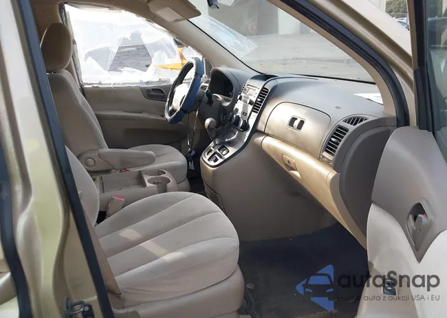 KNDMB233X86245877: 43403892