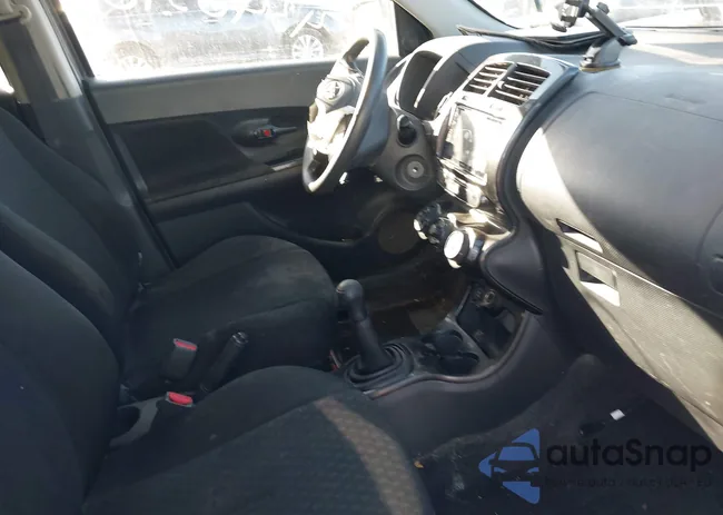 JTKKU4B49AJ057743: 43403901