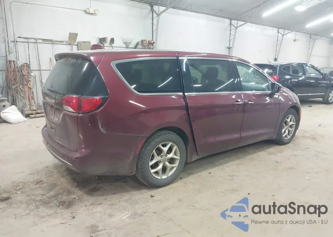 2C4RC1BG8HR817099: 43403945