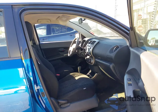 JTKKUPB41D1038173: 43404020