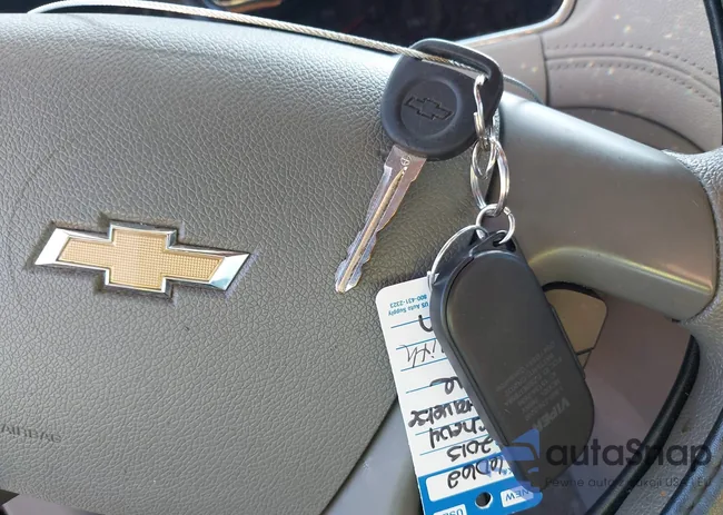 1GNKRFEDXFJ275799: 43404084