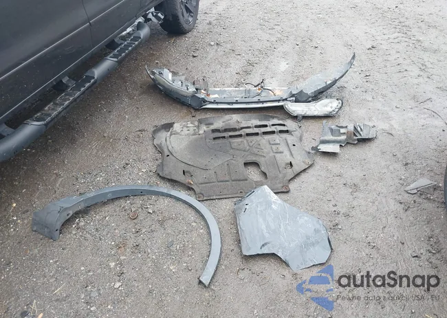 1FMCU9G92DUC01256: 43404170