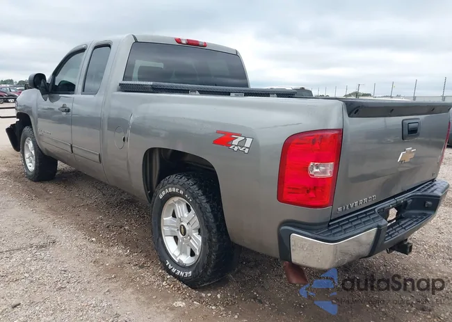 1GCEK29J99Z136854: 43404171