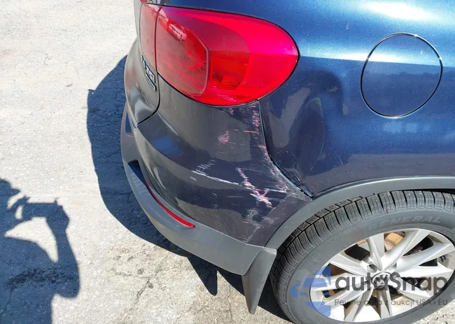 WVGBV3AX6EW527371: 43403211