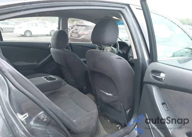 1N4AL2AP0CC225899: 43403329