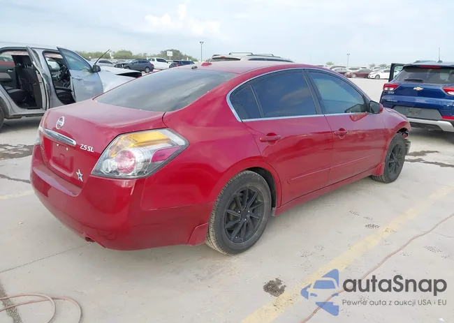 1N4AL21EX9N548370: 43403486