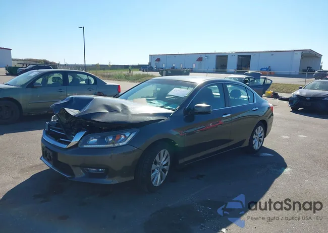 1HGCR2F7XDA095316: 43403505