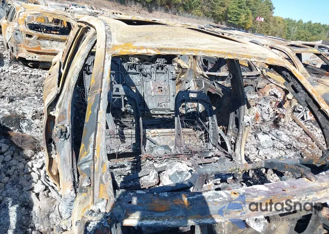 5UXTR9C5XKLE16347: 43403506