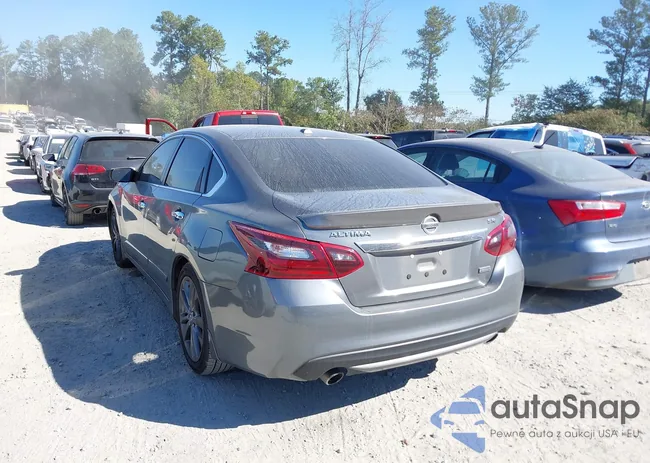 1N4AL3AP4JC290399: 43403511