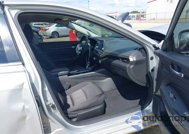 1N4BL4DV7RN378111: 43403526