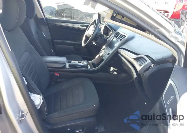 3FA6P0T95KR264758: 43403530