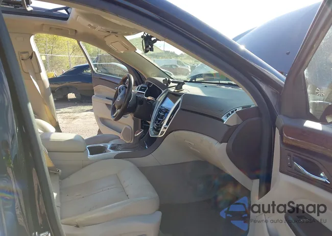 3GYFNEE32GS570414: 43403544