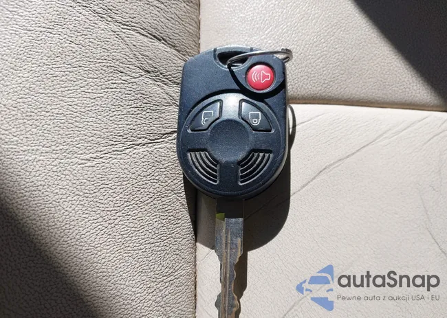 2LMDU68C17BJ09728: 43403553