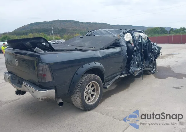 3C6UR5HL0FG601536: 43404620