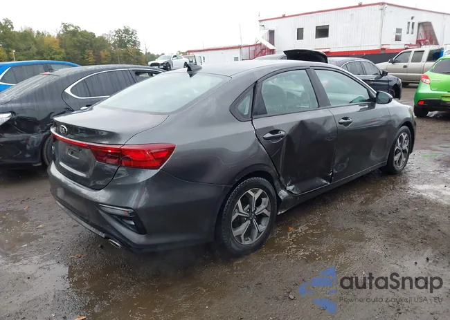 3KPF24ADXME385867: 43404637