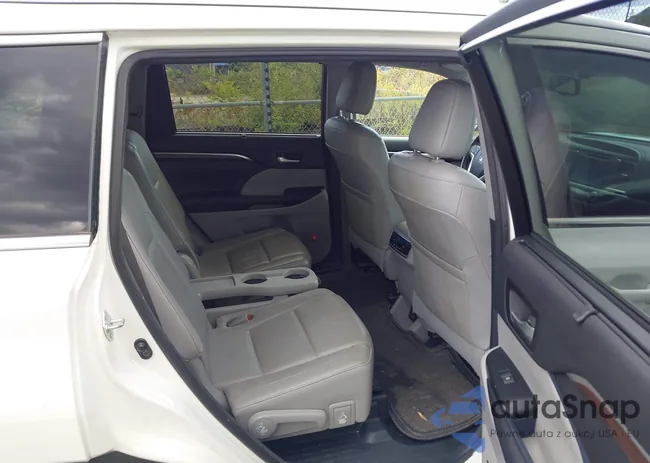 5TDDKRFH6GS301828: 43404693