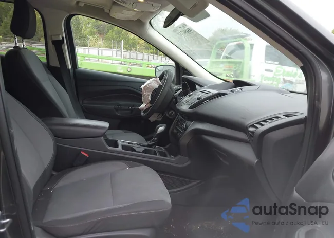 1FMCU0GD1JUB15352: 43404719