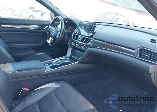 1HGCV2F37JA054436: 43404773