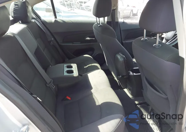 1G1PC5SB8D7121091: 43404777