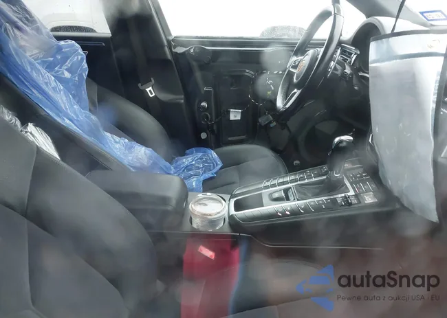 WP1AA2A58LLB02817: 43404795