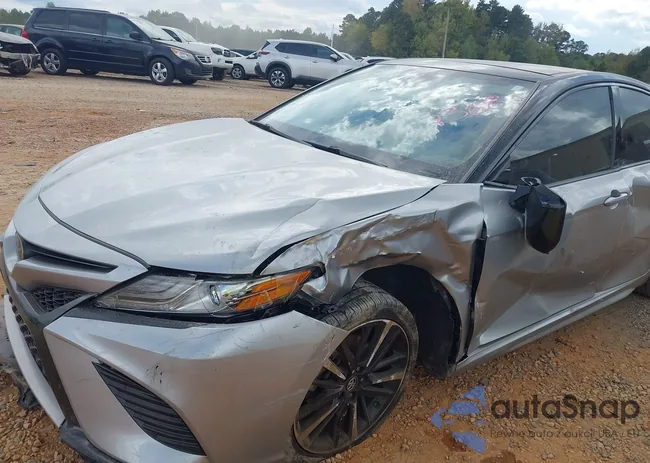 4T1B61HK2KU262368: 43404804