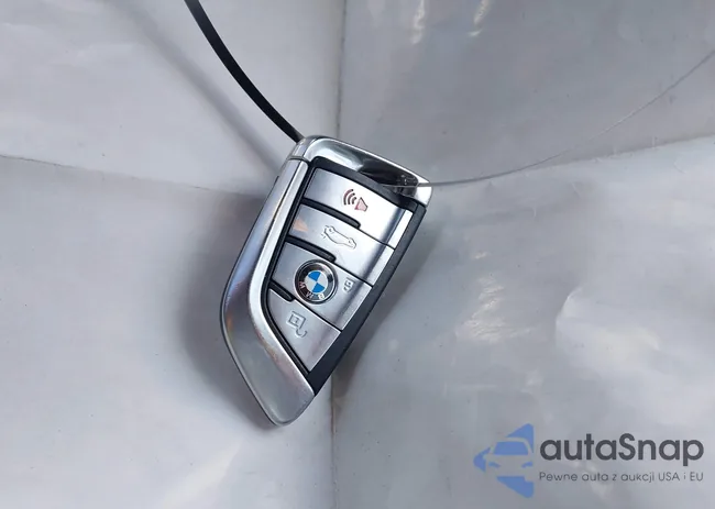 WBAJR3C0XLWW77921: 43404932