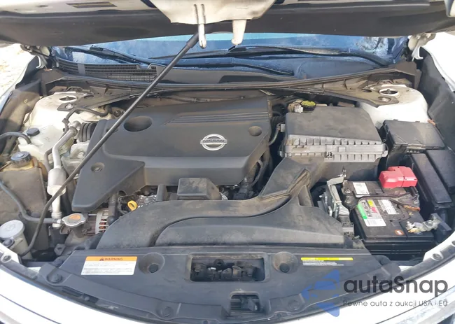 1N4AL3AP3FC581077: 43404952