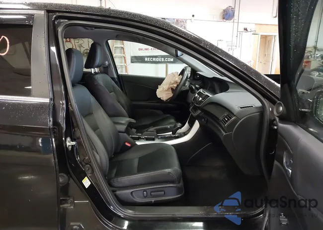 1HGCR2F8XEA299799: 43404990