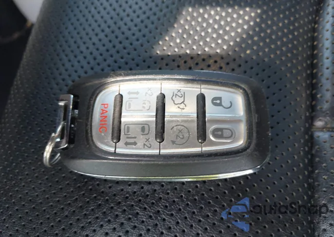 2C4RC1GG3JR310612: 43405001