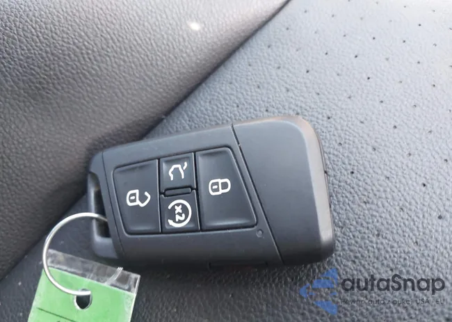 3VV3B7AX6JM117111: 43405022