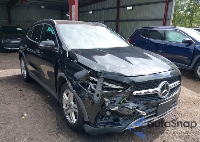 W1N4N4HB3NJ367503: 43405063