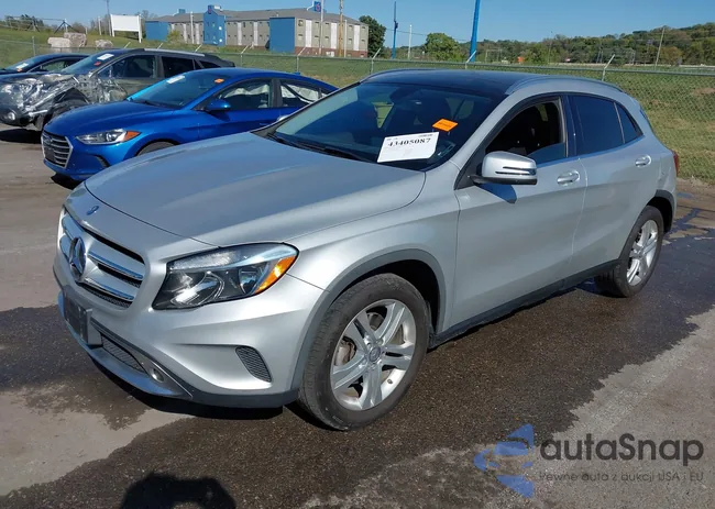 WDCTG4GB8FJ137885: 43405087