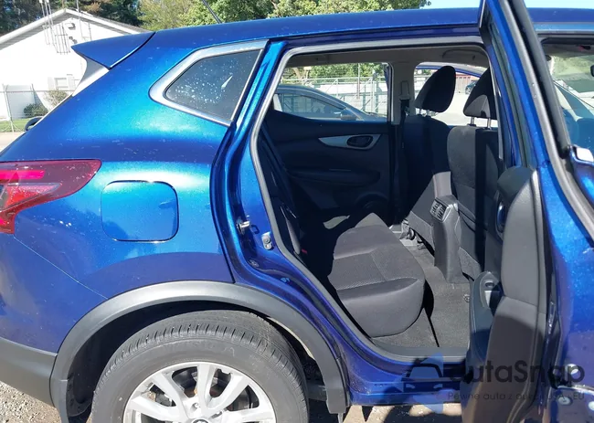 JN1BJ1AW0MW431006: 43404227