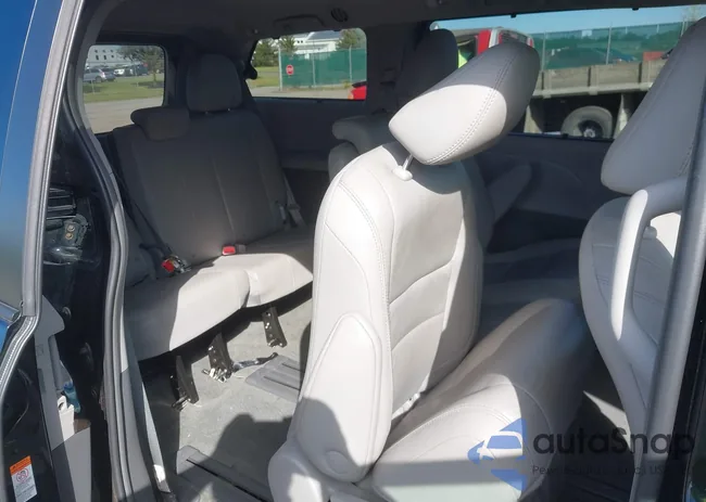 5TDYZ3DC4HS887805: 43404283