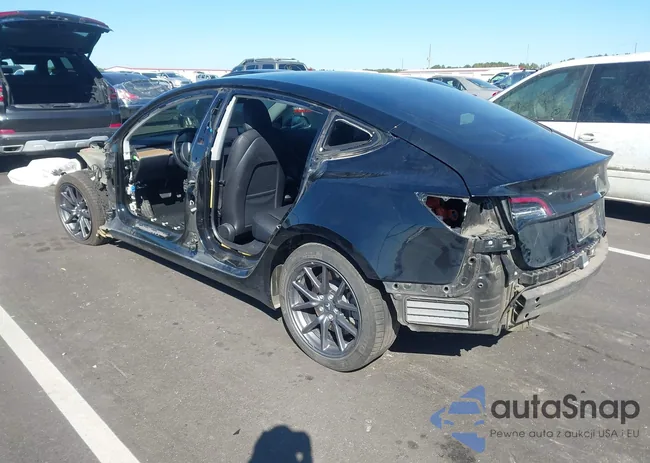 5YJ3E1EA5JF173389: 43404293