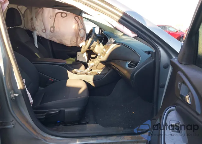 1G1ZD5ST4PF194872: 43404337