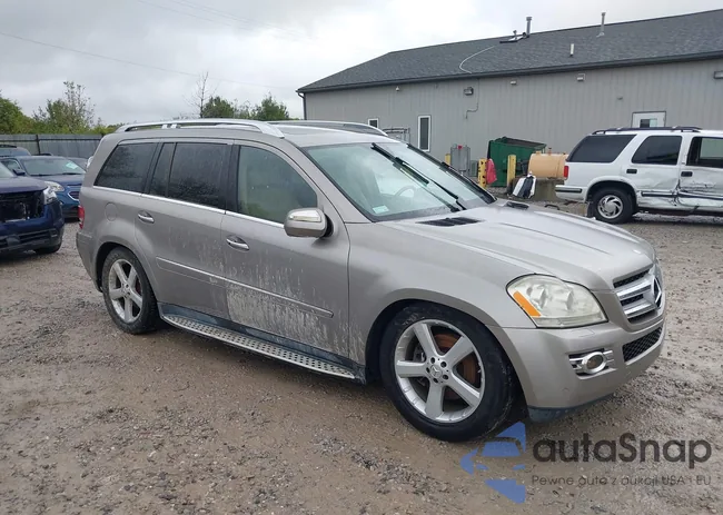 4JGBF71E39A455096: 43404341