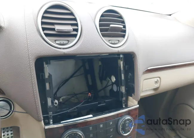 4JGBF71E39A455096: 43404341