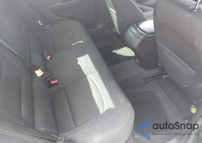 1G1ZB5ST4HF119967: 43404350