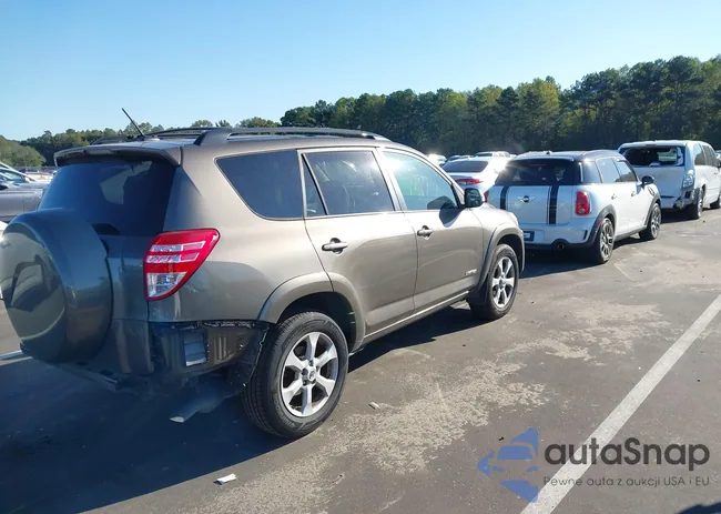 2T3YF4DV7BW097758: 43404353