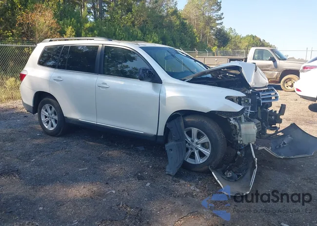 5TDZK3EH7DS115750: 43404442