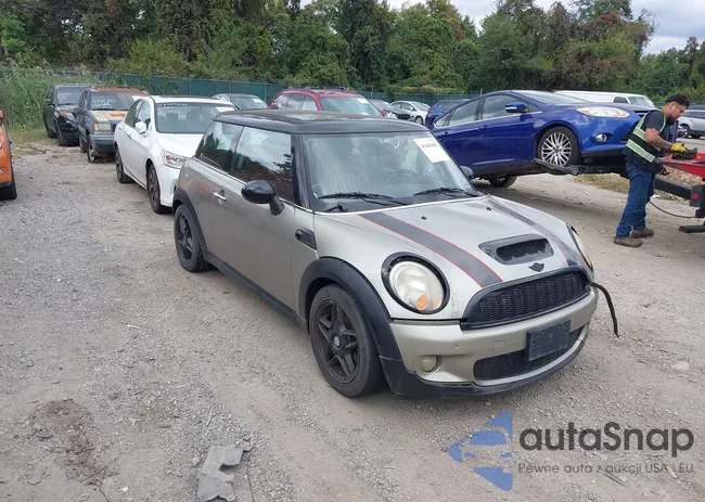 WMWMF73508TV32209: 43404481