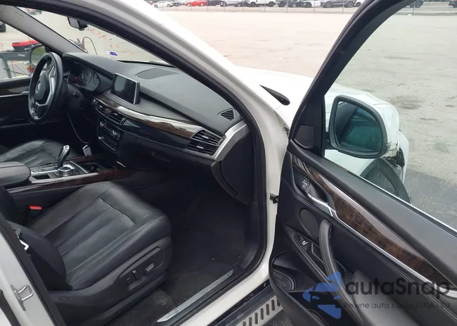 5UXKR0C50G0P20557: 43404556