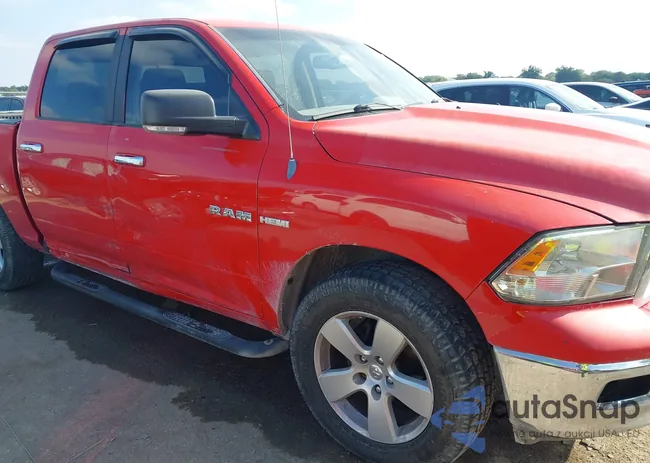 1D3HB13T19J531988: 43404563