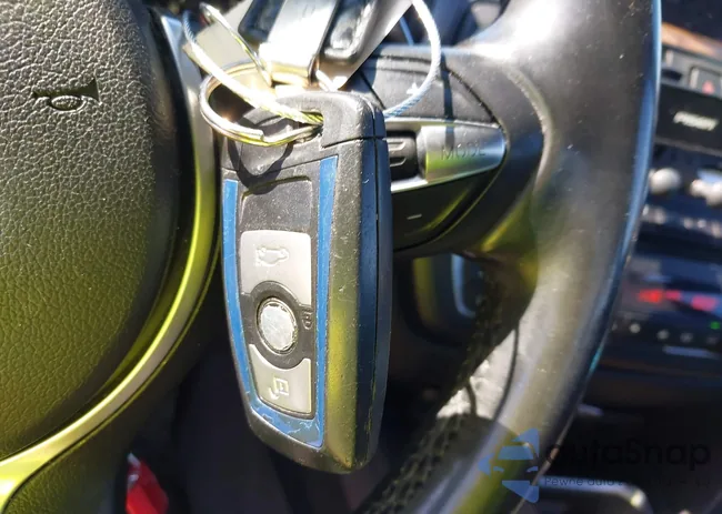 WBA3A5G59FNS90756: 43405823