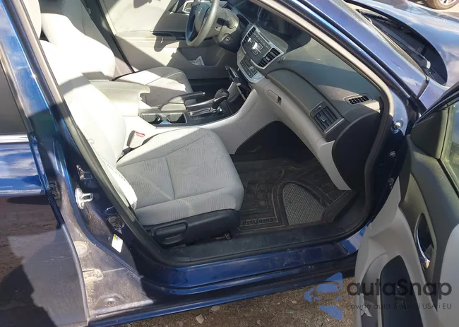 1HGCR2F33FA211035: 43405873