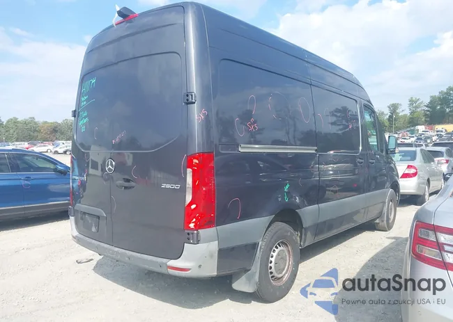 W1Y4EBHY9MT068645: 43405968