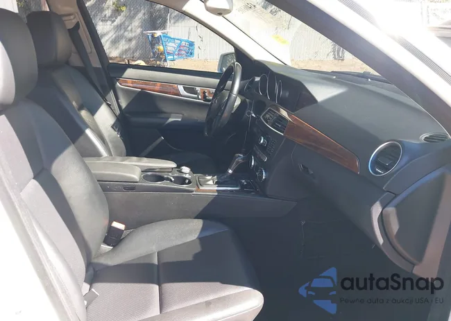 WDDGF8AB5DR299259: 43406105